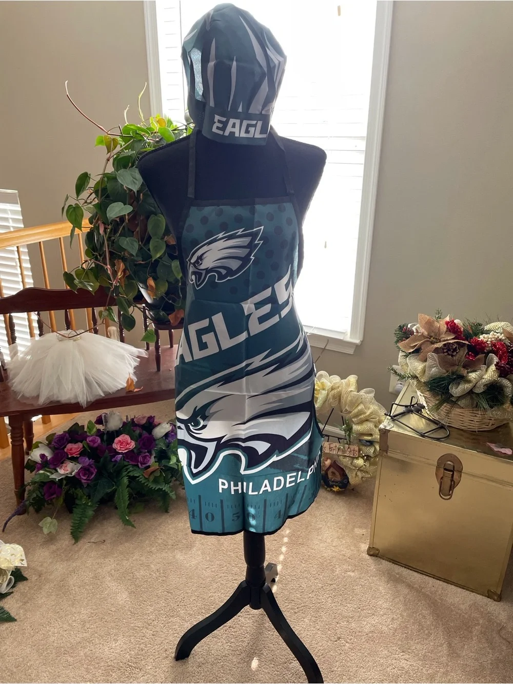 Philadelphia Eagles Green and White Apron with Matching Chef Hat